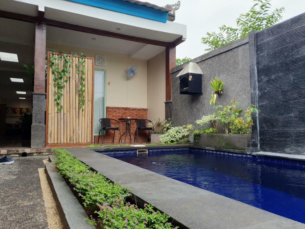 Puri Dedari Gasthuis 3*